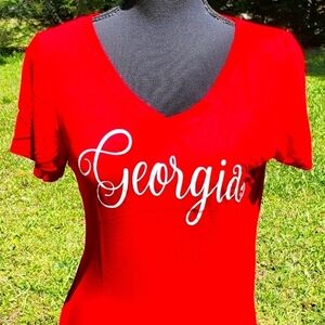 Georgia tee red long slim fit v neck NWOT